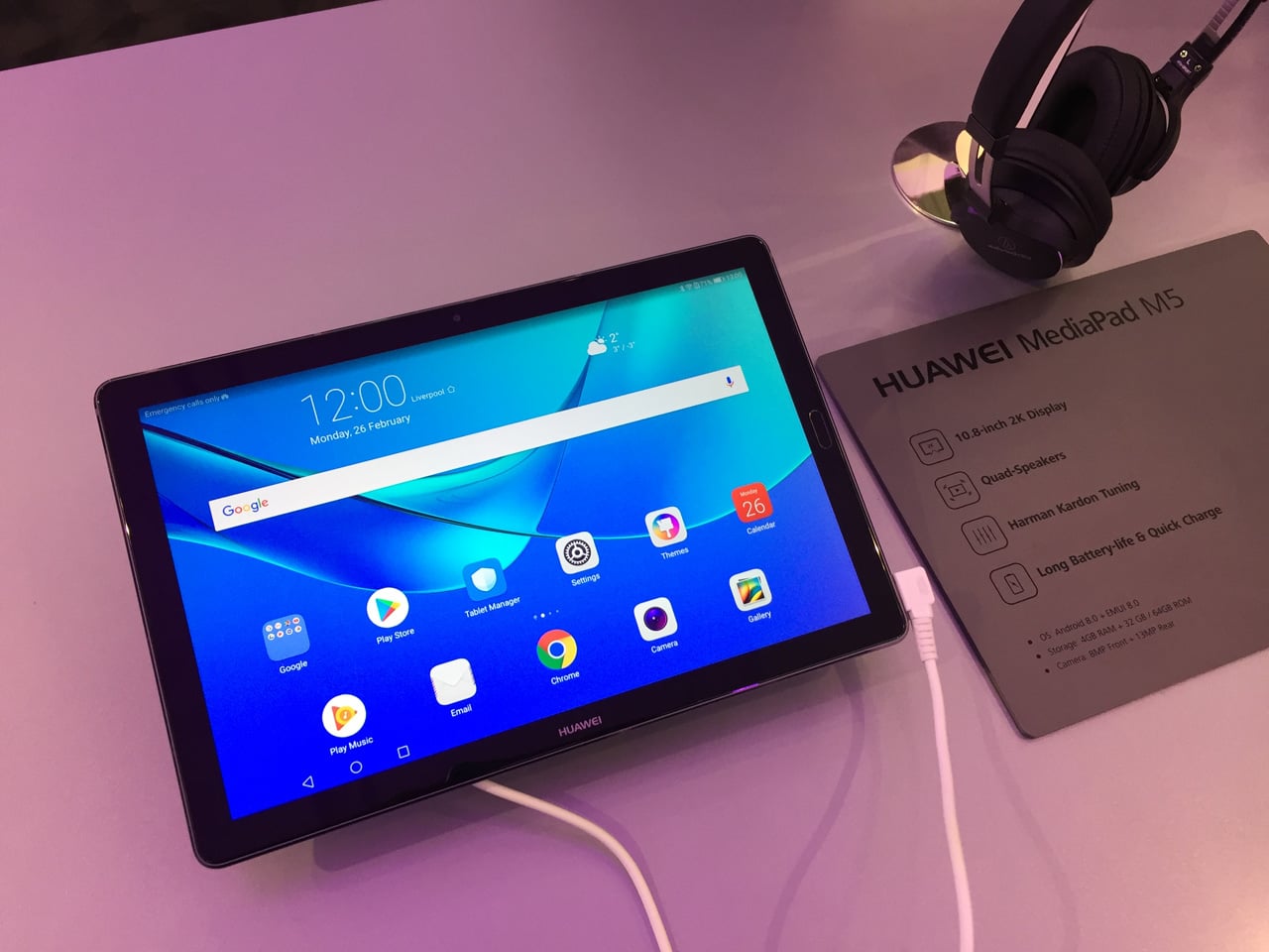 Nové telefony, tablety a notebooky z Mobile World Congress 2018