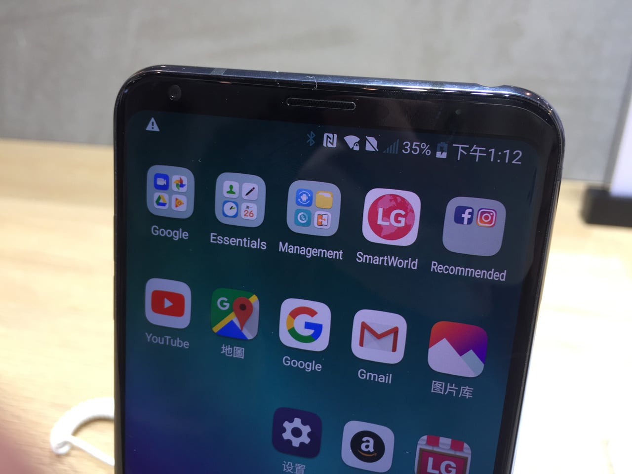 Nové telefony, tablety a notebooky z Mobile World Congress 2018