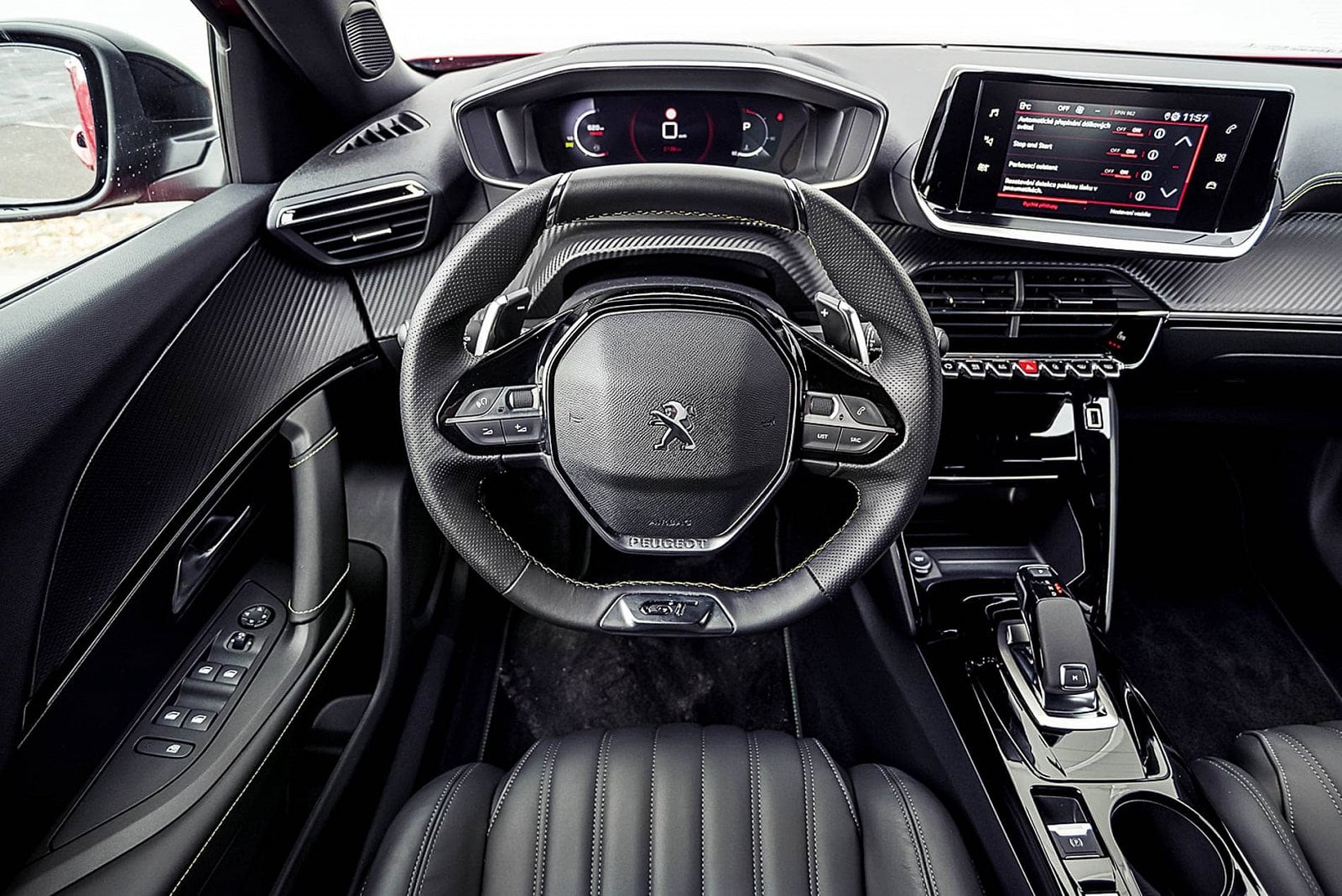 2020-03-peugeot-2008-test-10.jpg
