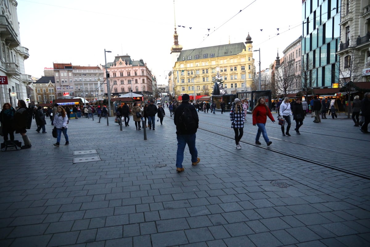 Vánoční trhy na náměstí Svobody v Brně