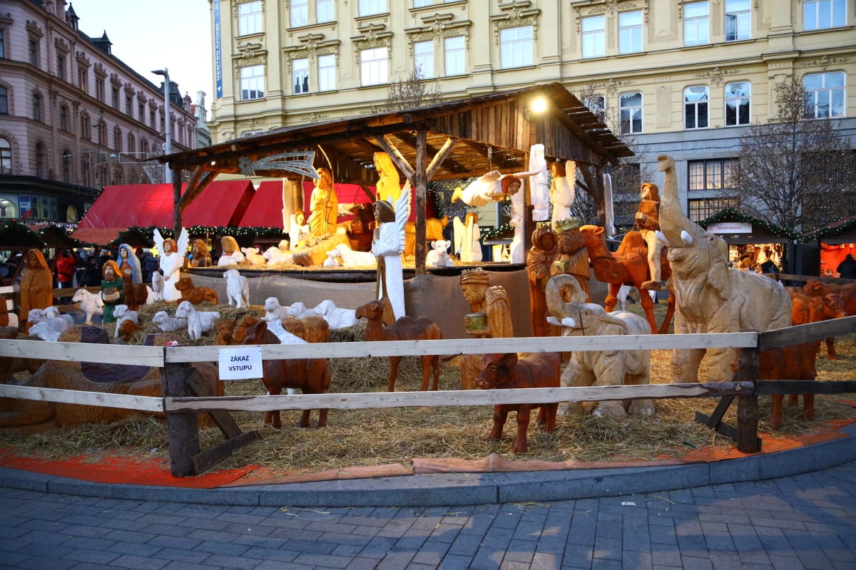 Vánoční trhy na náměstí Svobody v Brně
