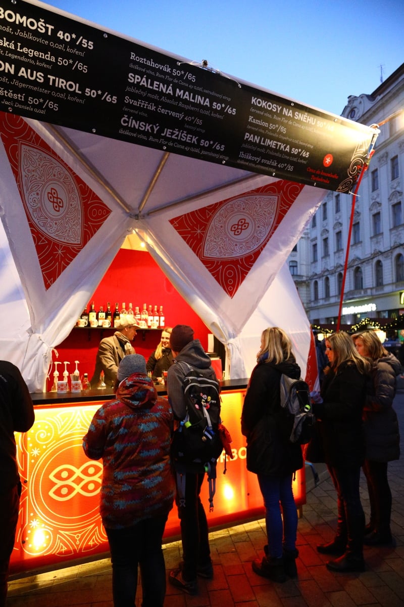 Vánoční trhy na náměstí Svobody v Brně