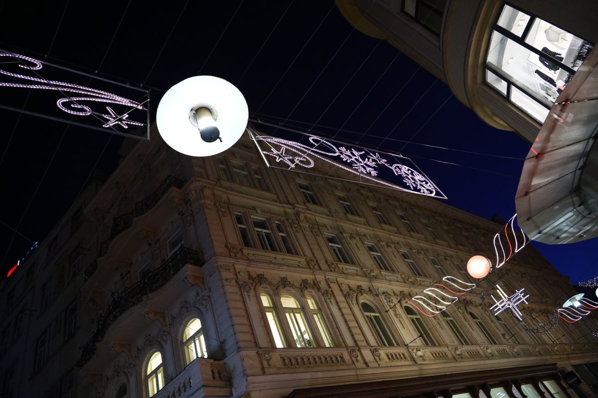 Vánoční trhy na náměstí Svobody v Brně