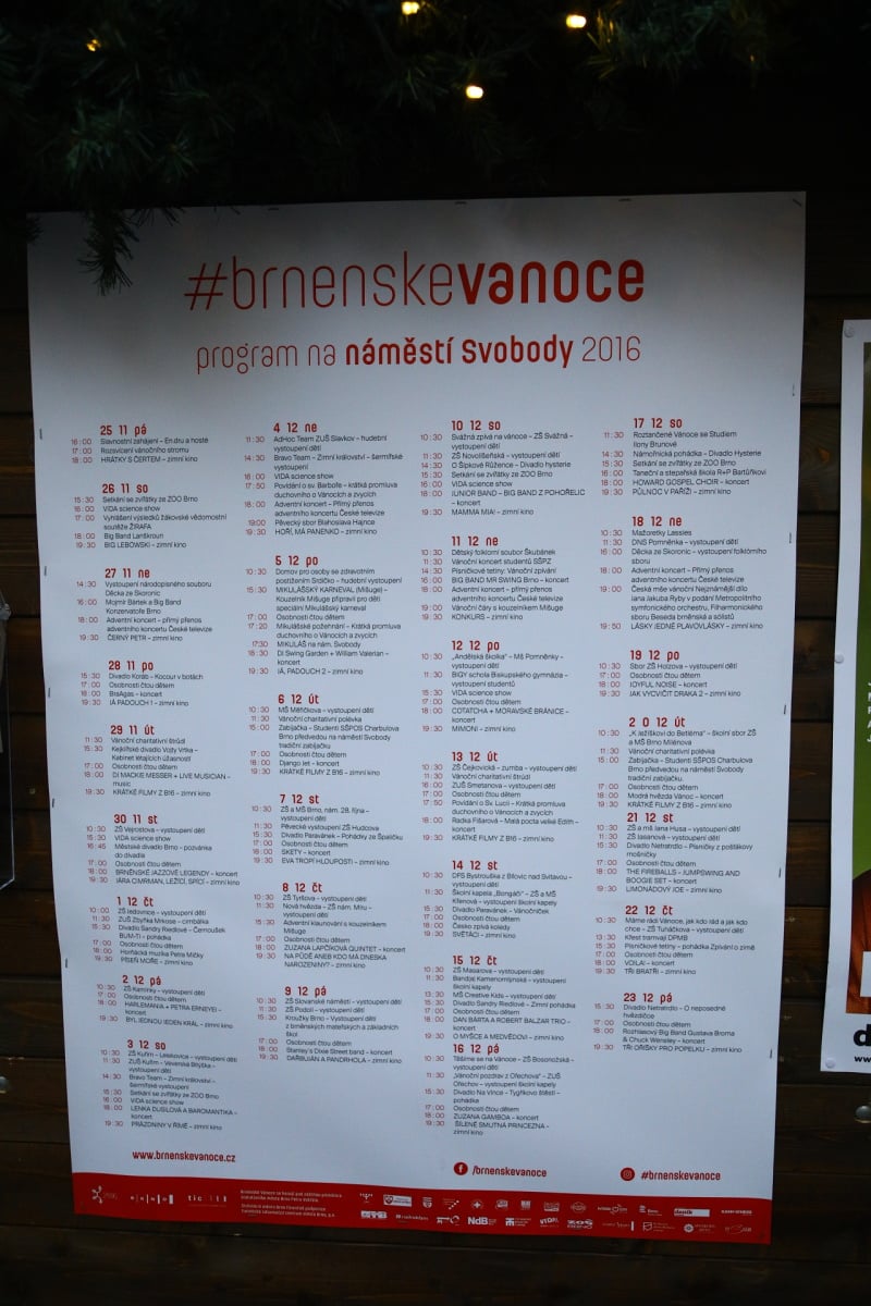 Vánoční trhy na náměstí Svobody v Brně