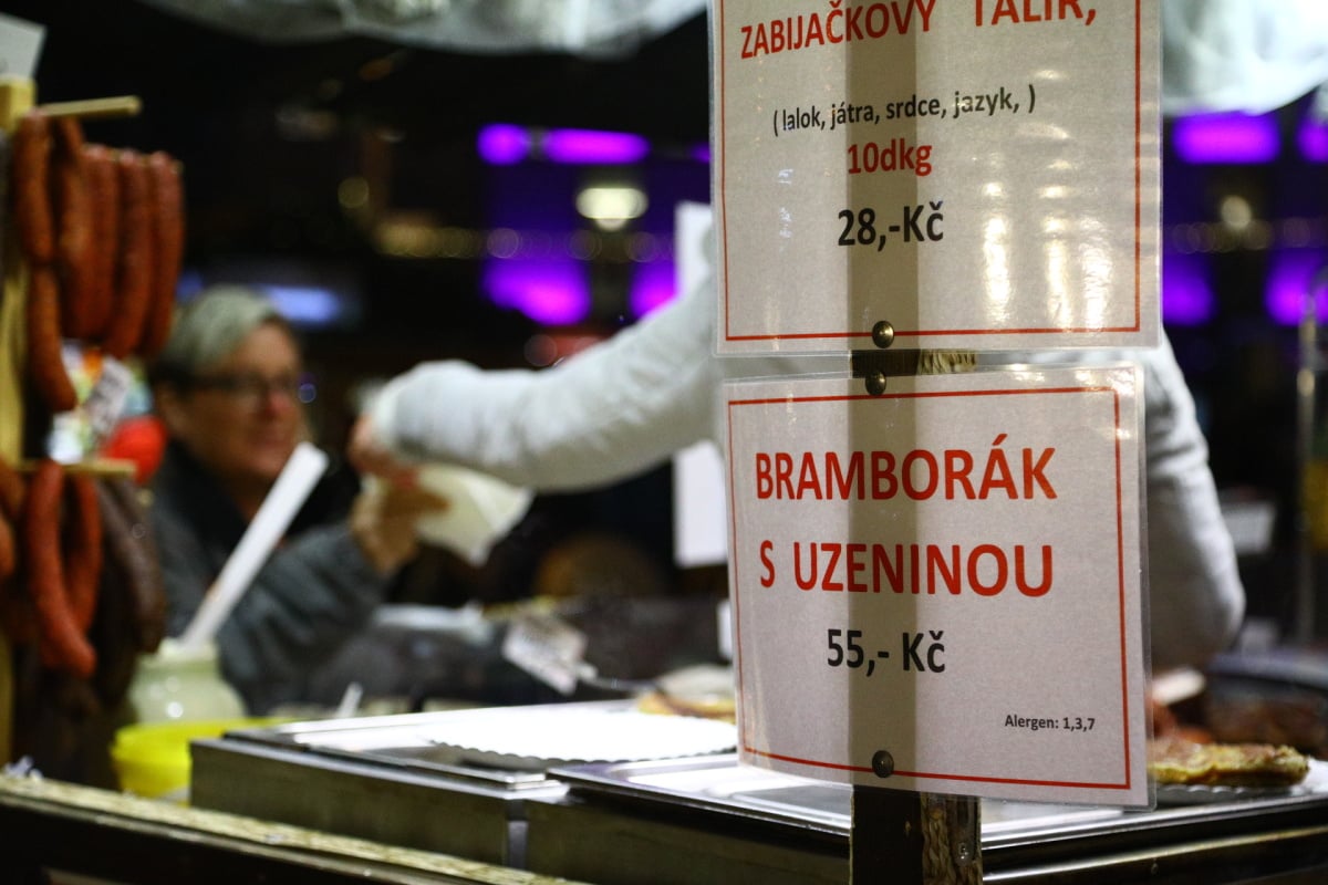 Vánoční trhy na náměstí Svobody v Brně