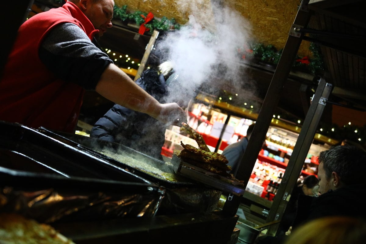 Vánoční trhy na náměstí Svobody v Brně