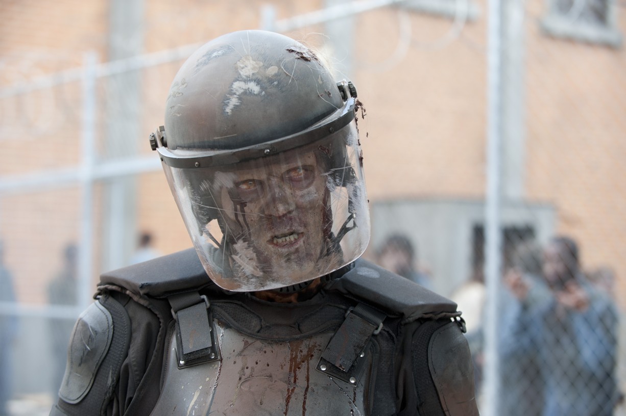 Walking Dead (Živí mrtví), III. řada + Dexter VII