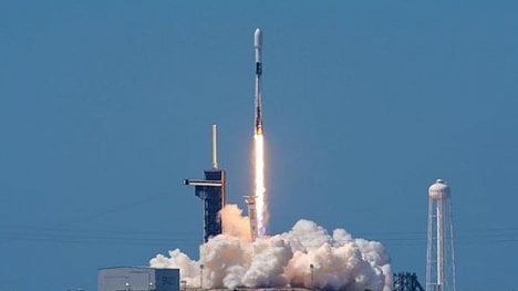 Náhledový obrázek - Další úspěch Muskovy SpaceX. Jeho raketa vynesla na oběžnou dráhu satelity Vesmírných sil USA