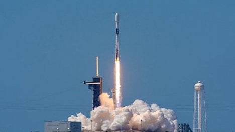 Náhledový obrázek - Musk dodá americké armádě satelity na sledování balistických raket