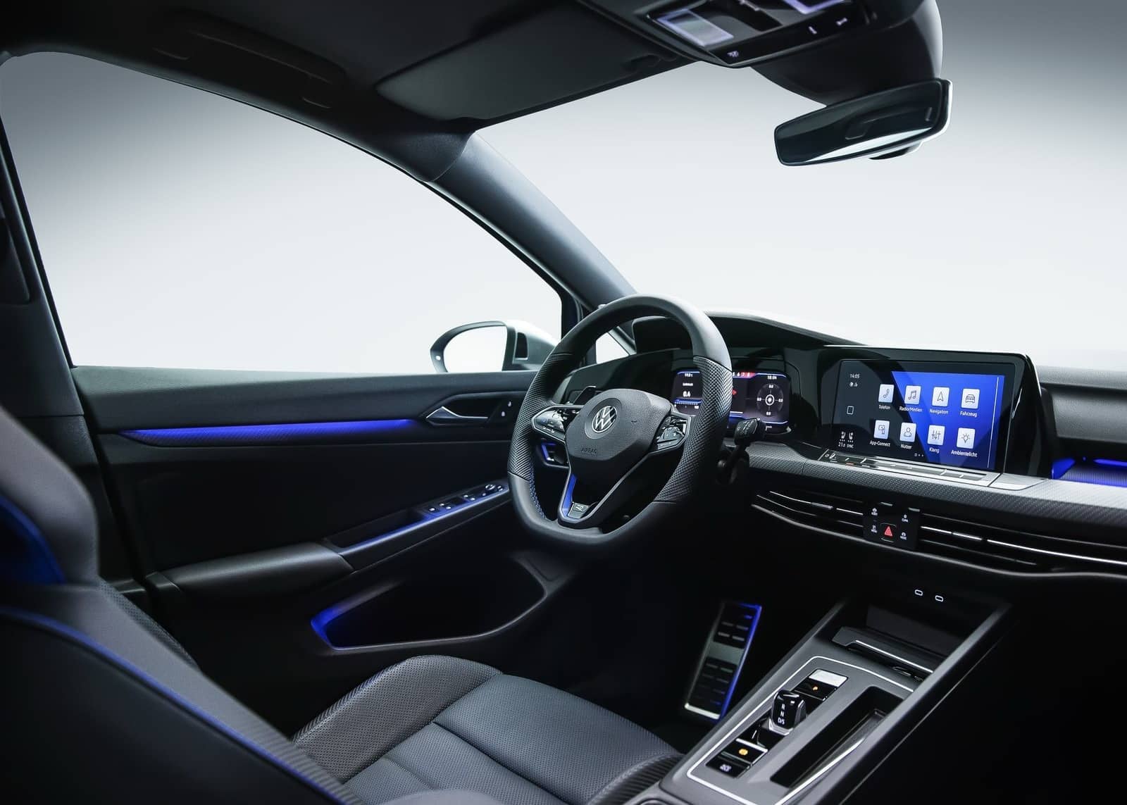 2020-11-Volkswagen-Golf-R-7.jpg