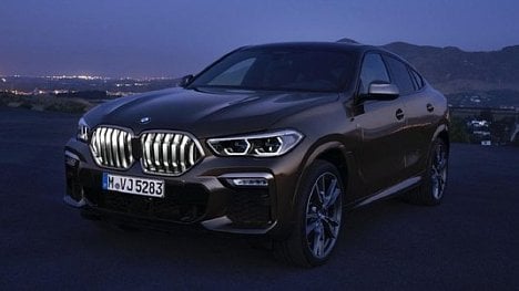 Náhledový obrázek - BMW odhalilo novou generaci modelu X6. Nabídne podsvícené ledvinky i paket do terénu