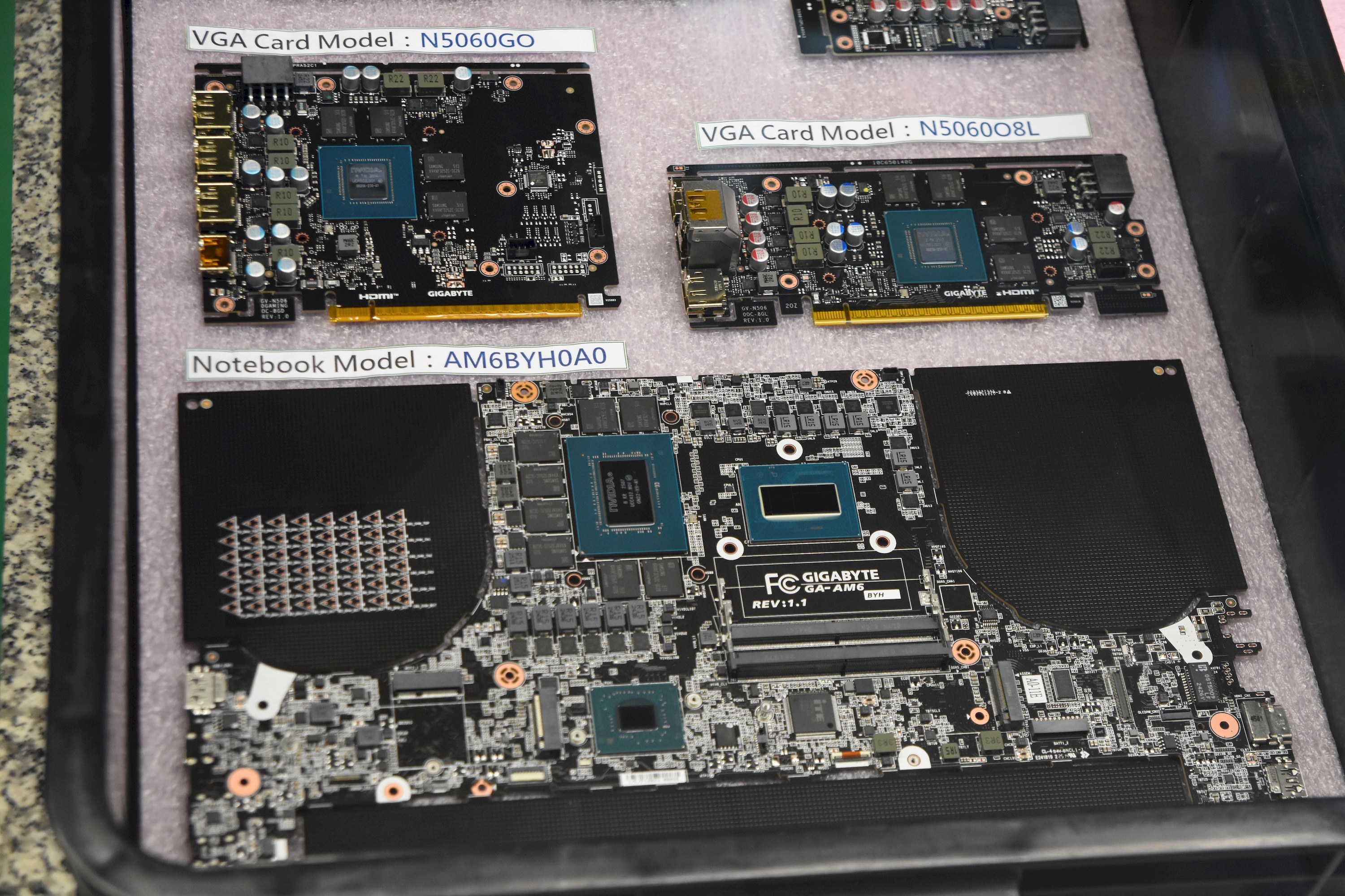 Exkurze v továrně Gigabyte na základní desky a grafické karty