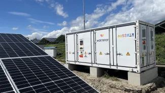 Nižší emise a levnější elektřina. Český Wattstor pomáhá firmám s nastavením ideálního energetického řešení pro jejich provoz