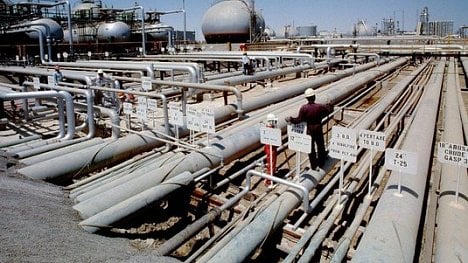 Náhledový obrázek - Írán se podvolil. OPEC  zvýší těžbu ropy o milion barelů denně