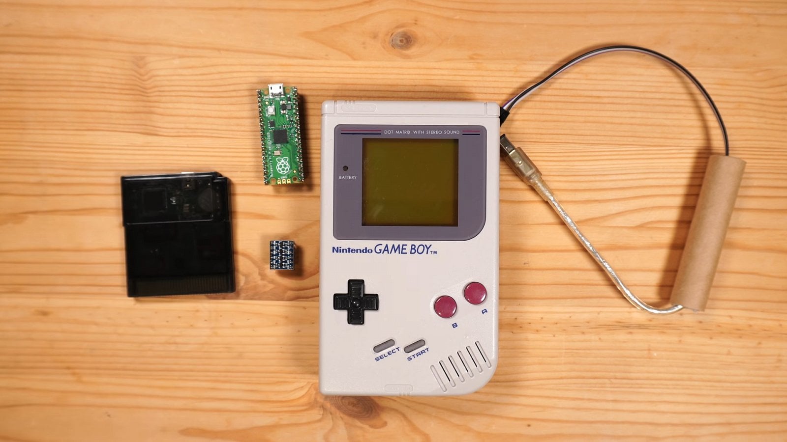 2021-03-Těžba-kryptoměny-Bitcoin-na-konzoli-Nintendo-Game-Boy-03