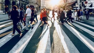 Náhledový obrázek - Maximálně 6 km v hodině. Slovenský poslanec chce zavést povolenou rychlost pro chodce