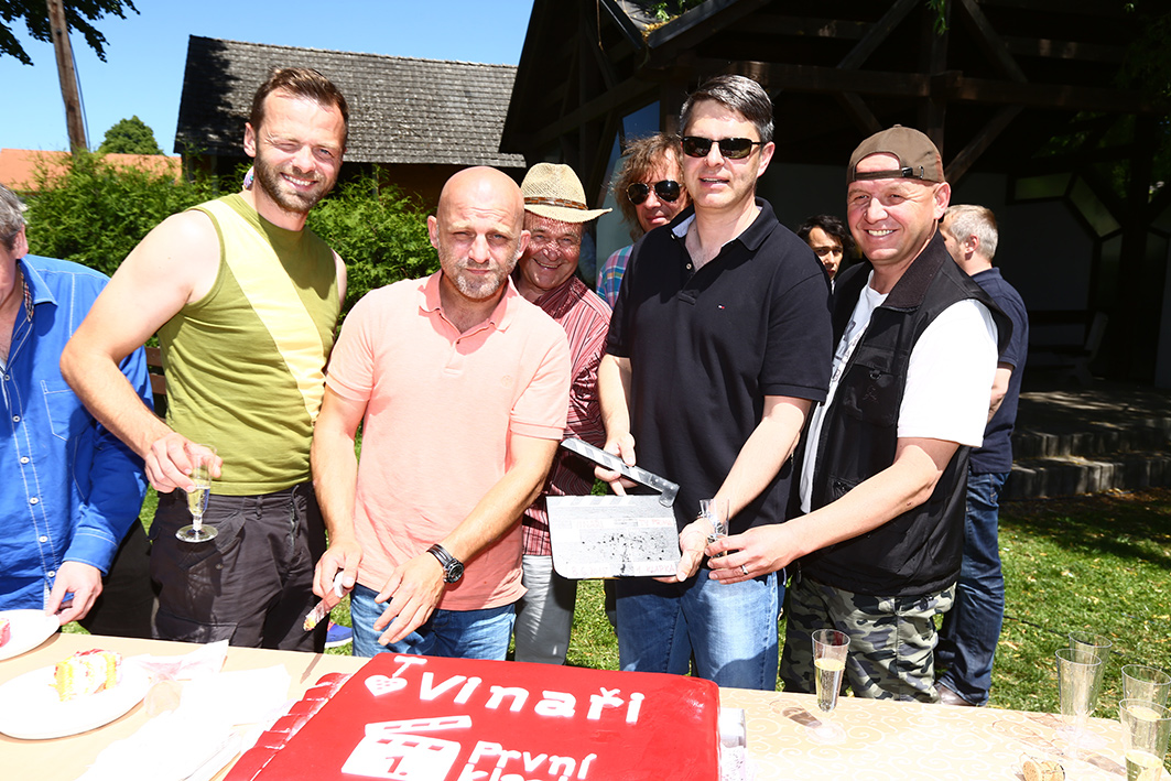 První klapka druhé řady seriálu Vinaři padla na severu Čech