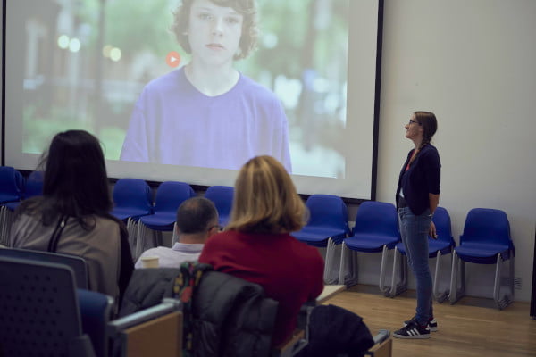 Semináře pro rodiče dospívajících dětí