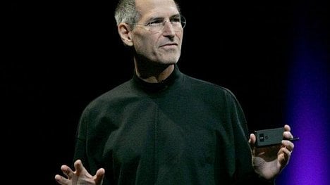 Náhledový obrázek - Steve Jobs se naučil ovlivňovat lidi, aby zakryl omezené dovednosti, prozradil spoluzakladatel Applu