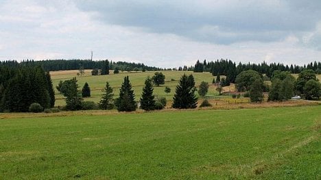 Náhledový obrázek - Developer Kreuziger chce obnovit šumavské Zhůří. Začíná další válka o národní park