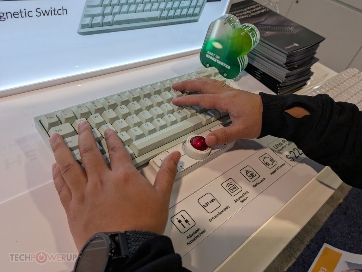 Keychron Nape Pro Wireless Trackball Mouse