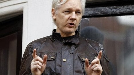 Náhledový obrázek - Britský soud: Zatykač na Assange dál platí