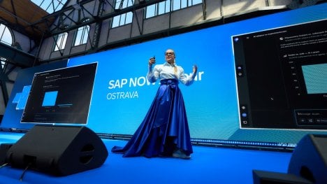 AI už používá 83 procent českých firem. Další rozvoj brzdí lidé, pravidla a data