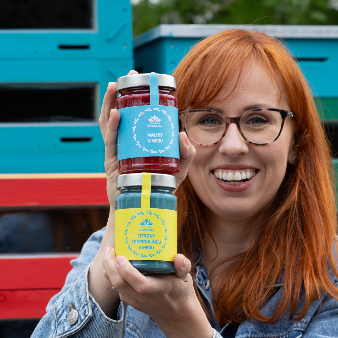 Alena Kölblovi ze Včelařství Domovina s jejich medy