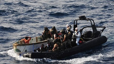 Náhledový obrázek - Piráti na pravoboku i levoboku. Západní Afrika hlásí rostoucí počet ozbrojených přepadení na moři