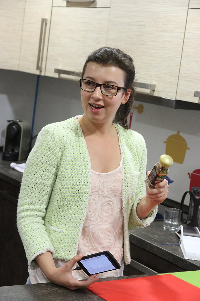 Pokud chcete vědět, co stojí na lahvičce s cizokrajným kořením, je tady Google Translate. Alternativní řešení: nekupujte si cizokrajné koření.