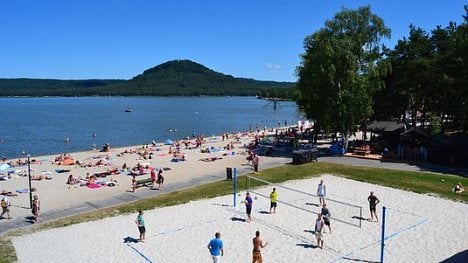 Náhledový obrázek - Máchovo jezero žije nejen sportem a rekreací