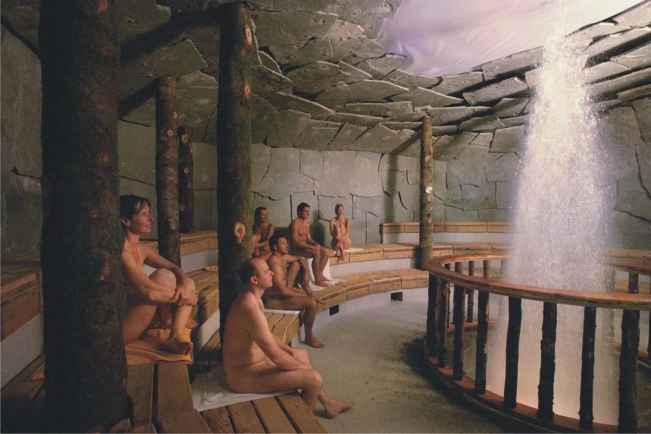 Sauna s gejzírem v německém Therme Erding