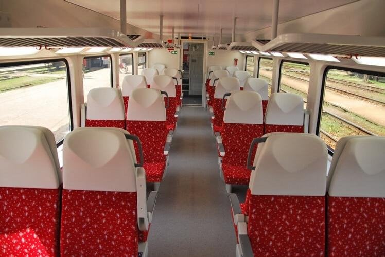 2011-10-elektrickc3a1-jednotka-c599ady-671-ze-c5a1kody-vagonky-6