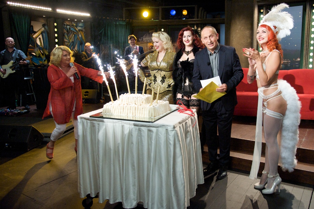 Jan Kraus oslavil ve své Show narozeniny, popřála mu Partička