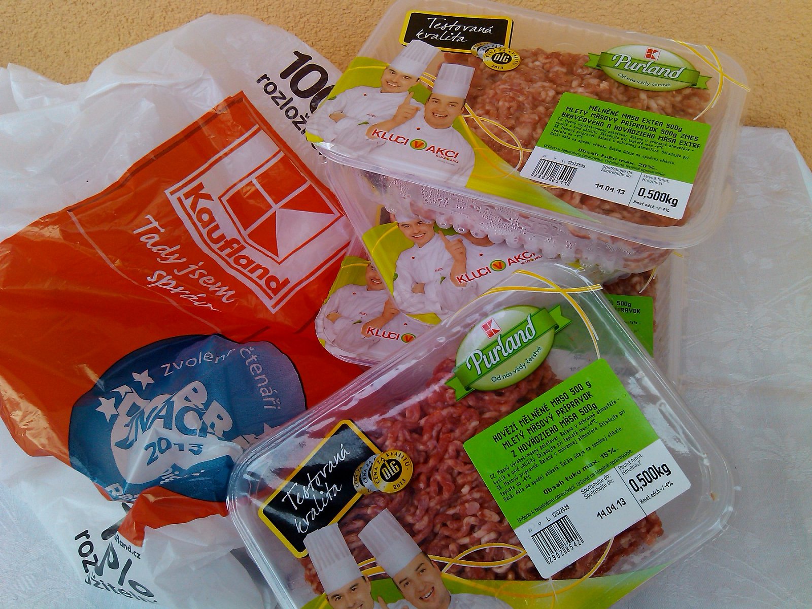 Kluci v akci a mleté z Kauflandu