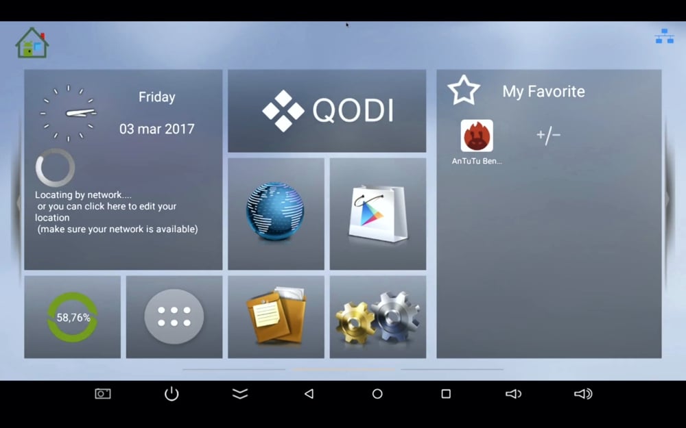 Různé úvodní obrazovky a menu aplikací
