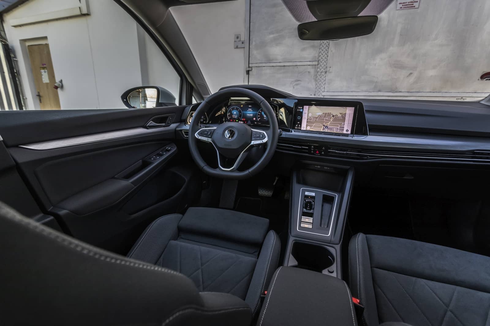 2020-08-aDMB2020_VW-Golf-2.0-TDi-7543.jpg