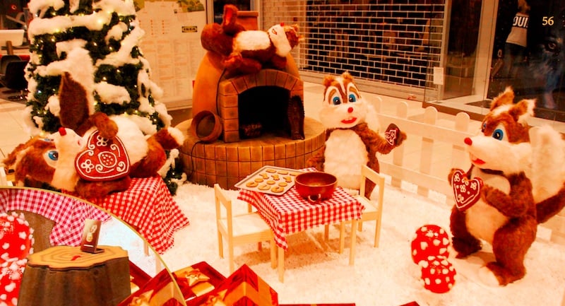 Krásné vánoční a jiné dekorace od firmy S.O.S. - Dekorace.