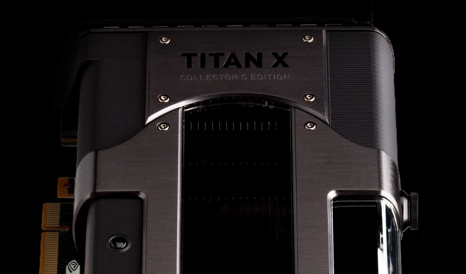 2017-11-nvidia-titan-xp-ce-star-wars-galactic-empire-gallery-01.