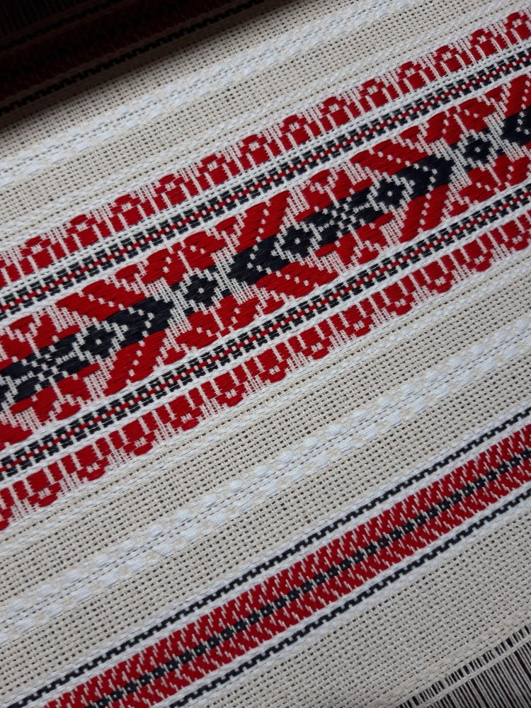 Ukázka látky Hany Buchtelové z Ručního tkaní