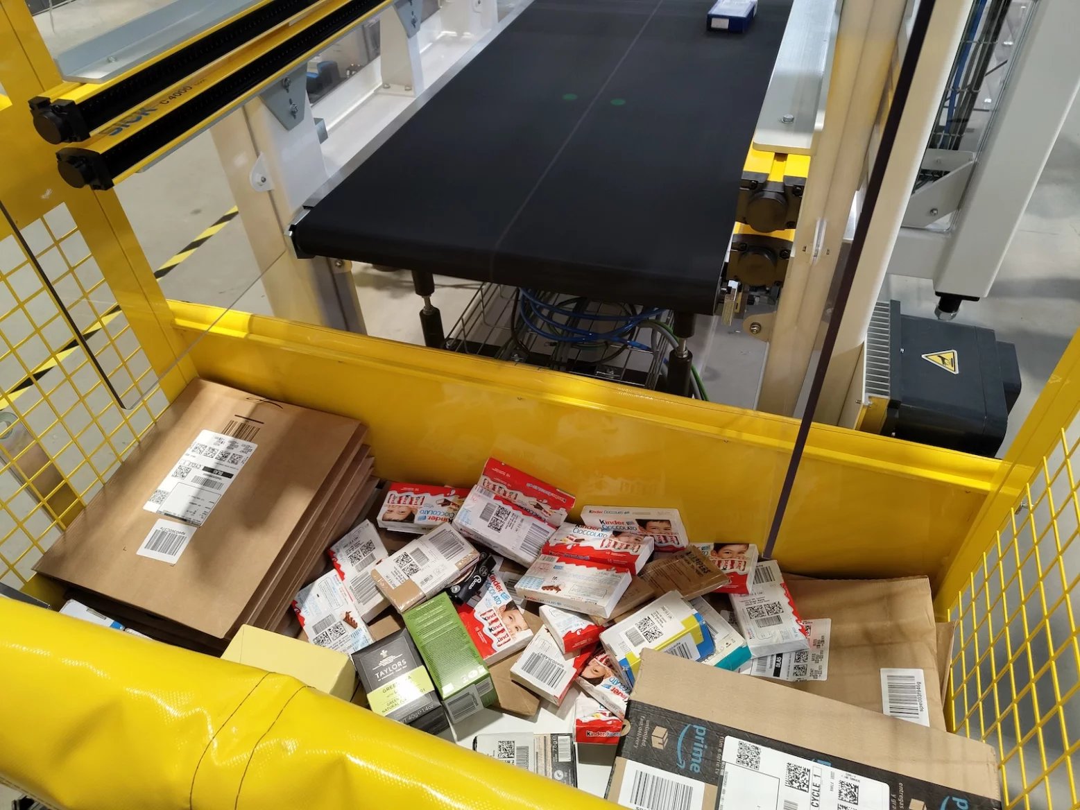 Amazon Universal Robotic Labeller