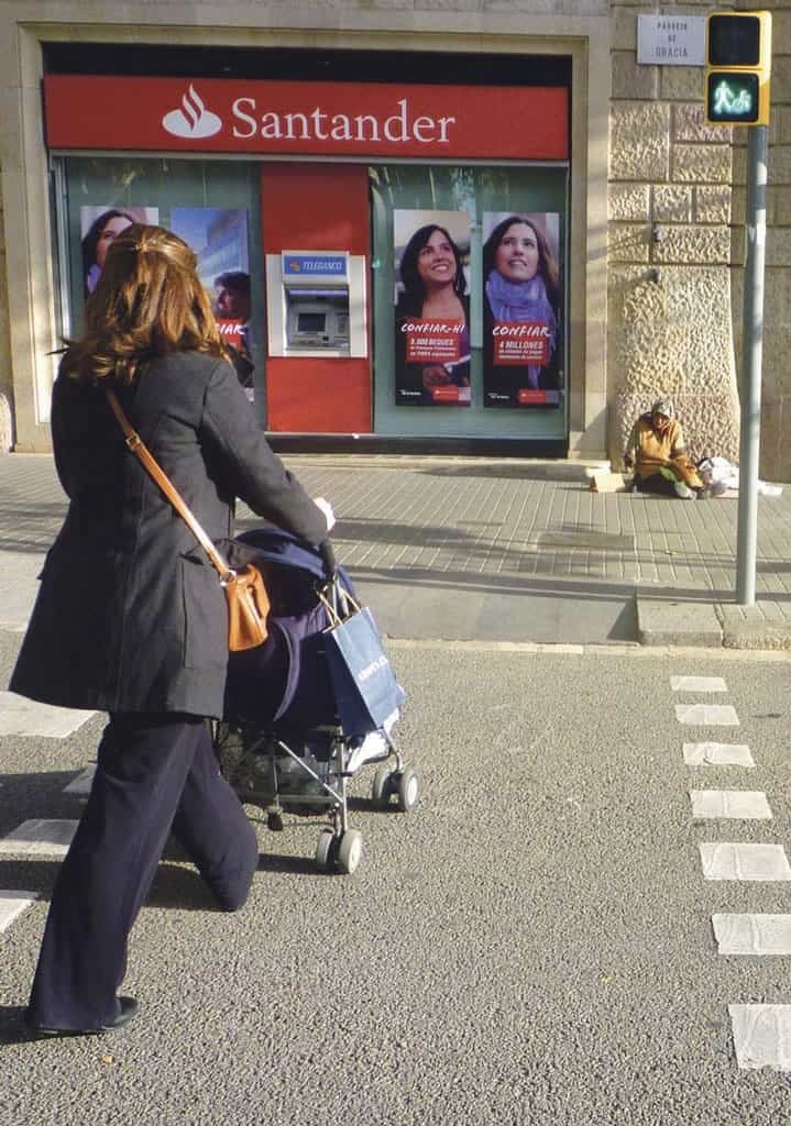 2013-11-katalc3a1nsko-pc599ipomc3adnc3a1-hypermarket-s-byty-2.jp