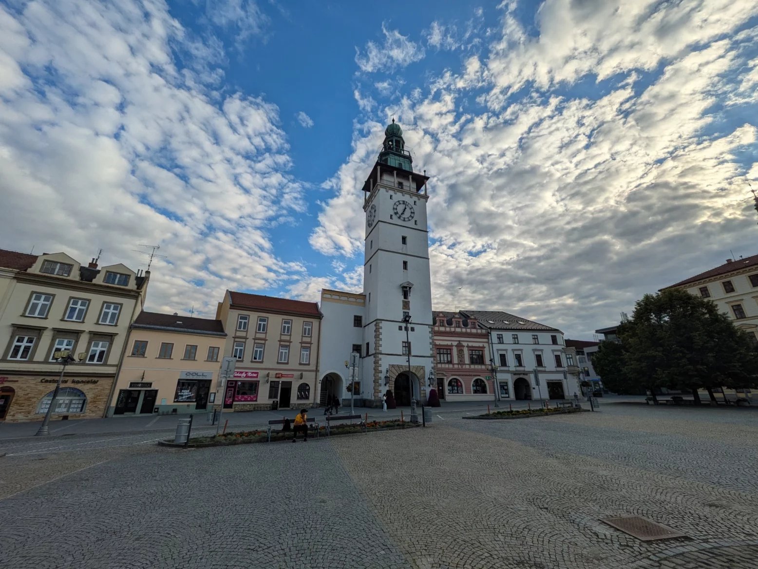 Ultraširokoúhlý 13Mpx fotoaparát