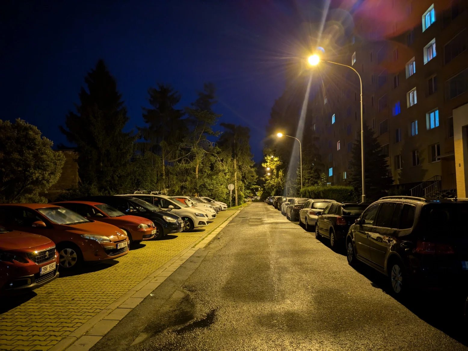 Hlavní 64Mpx fotoaparát