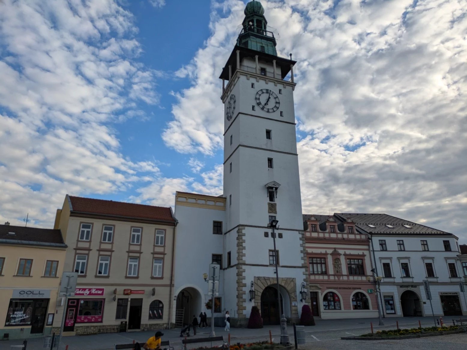 Hlavní 64Mpx fotoaparát