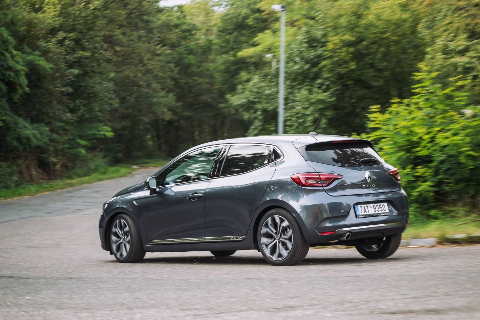 2020-01-RenaultClio052.jpg