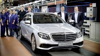 Náhledový obrázek - Mercedes odstartoval výrobu nové generace třídy E s karoserií kombi