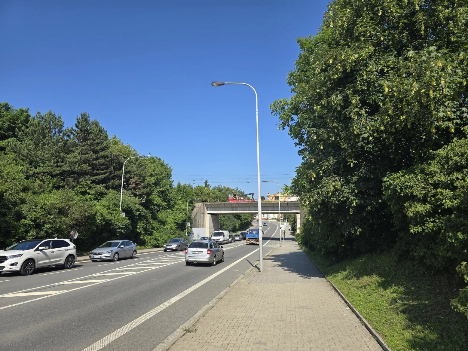 Hlavní 200Mpx fotoaparát