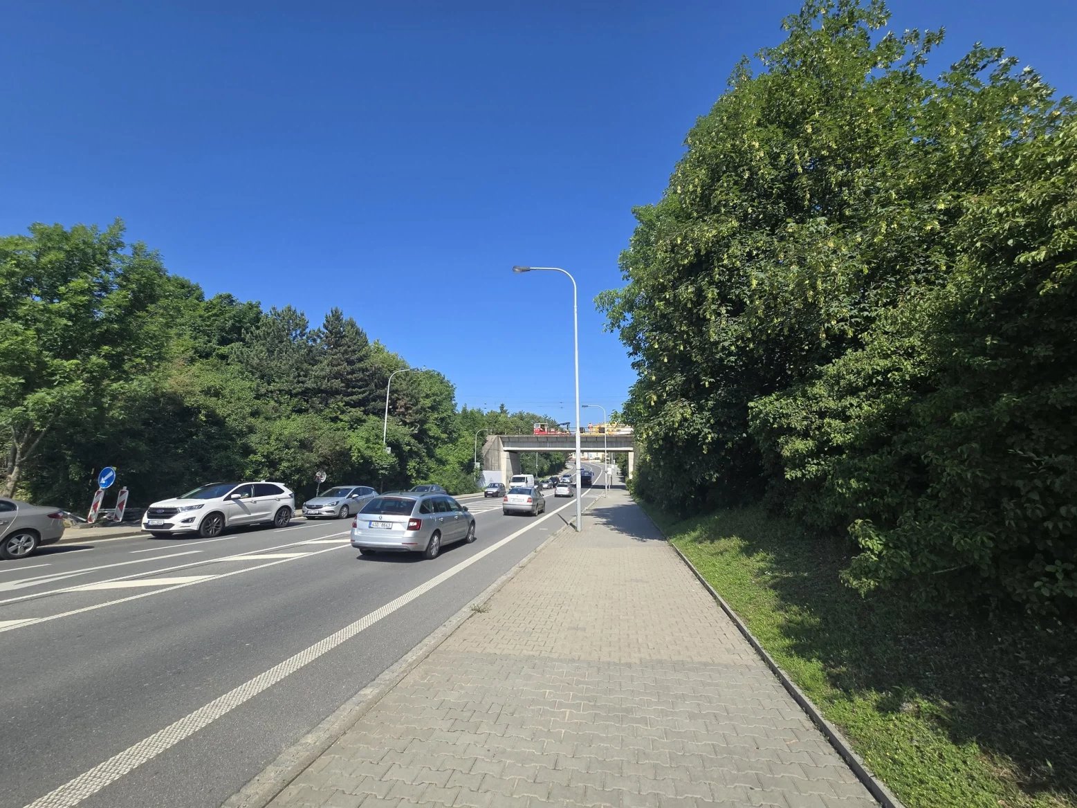 Ultraširokoúhlý 12Mpx fotoaparát