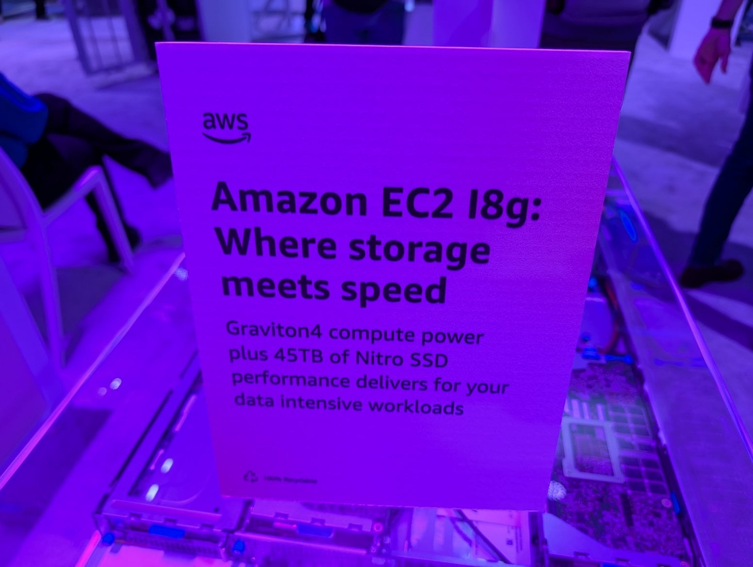 AWS UltraServer, Trainium, Inferentia, Graviton a další hardware